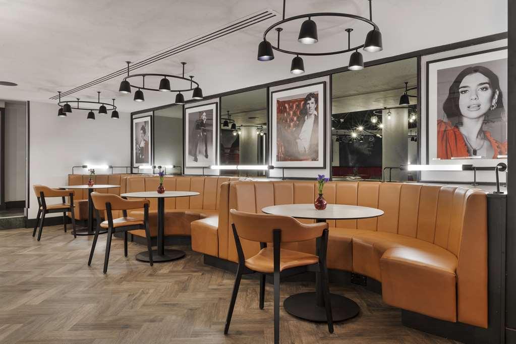 Radisson Red Heathrow 4* London